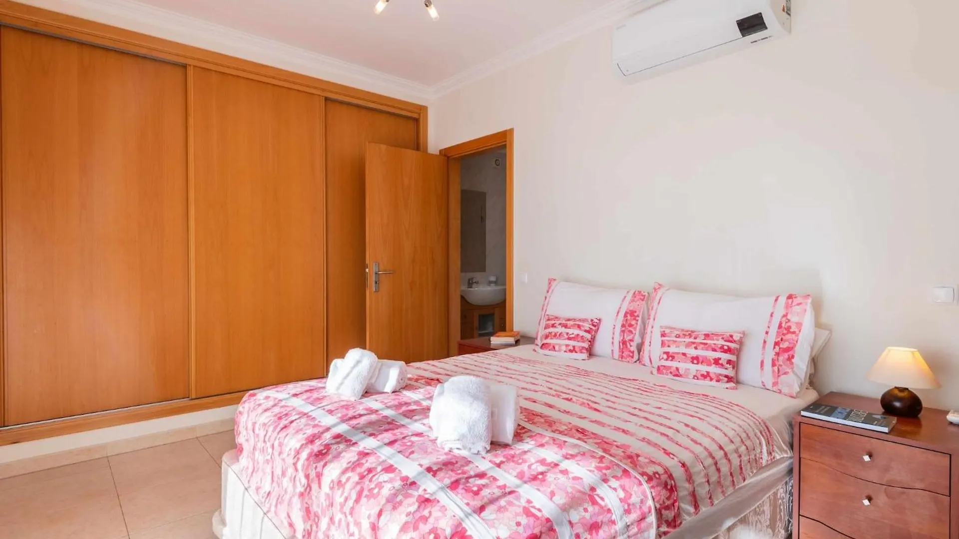 Balaia Residense Penthouse 2 Bedroom Apartment With Pool Albufeira 0*,