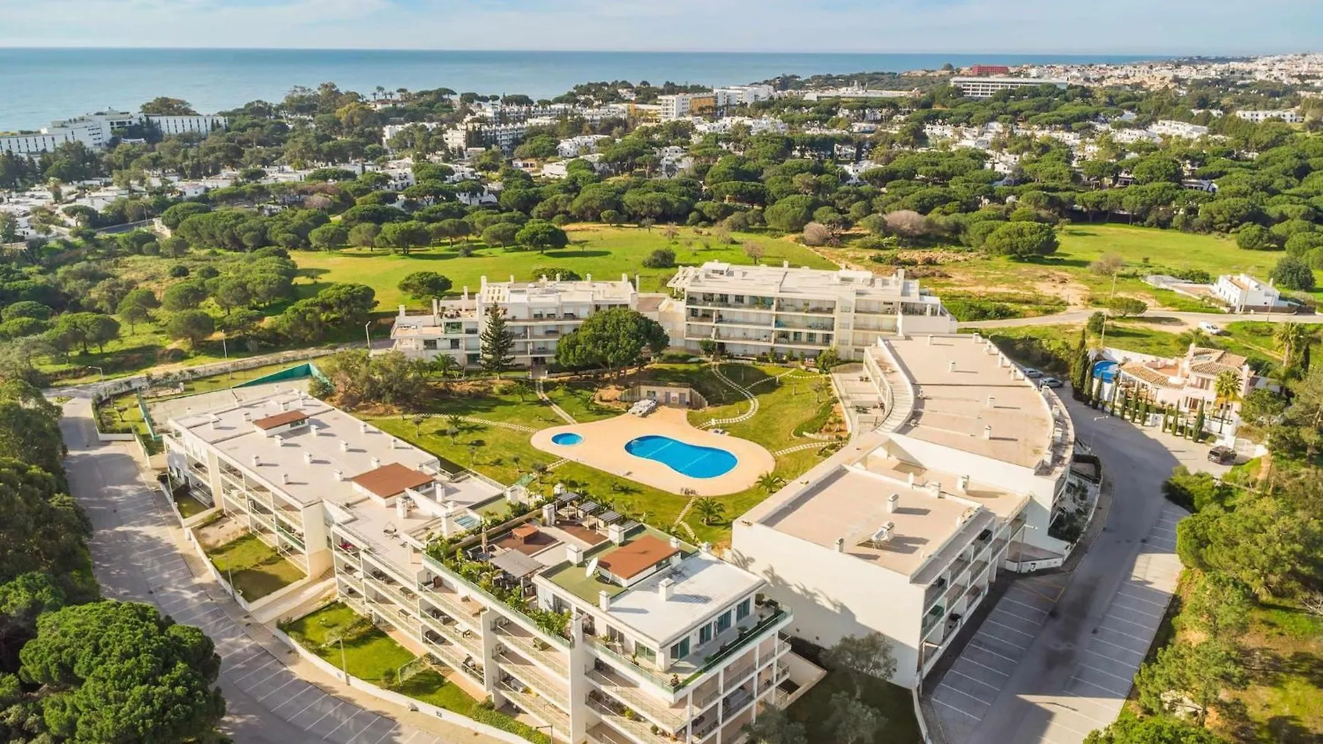 Balaia Residense Penthouse 2 Bedroom Apartment With Pool Albufeira 0*,
